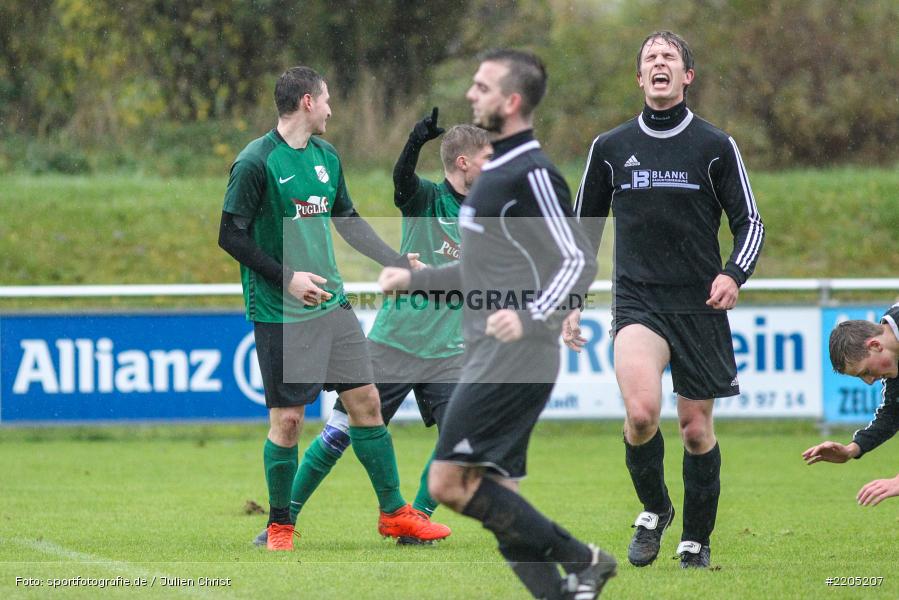 Philipp Gößwein, Julian Fiederling, Dominic Heßdörfer, 12.11.2017, Kreisliga Würzburg, FV 05 Helmstadt, TSV Retzbach - Bild-ID: 2205207