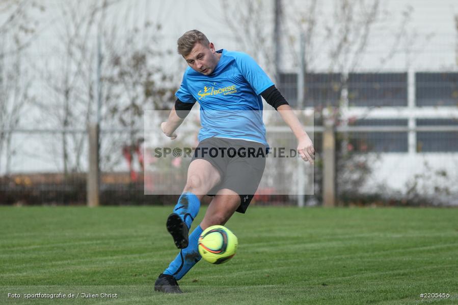 Jan-Phillip Hamm, 19.11.2017, A-Klasse Würzburg, FV Bachgrund, SG Eußenheim-Gambach - Bild-ID: 2205456 Jan-Phillip Hamm, 19.11.2017, A-Klasse Würzburg, FV Bachgrund, SG Eußenheim-Gambach - Bild-ID: 2205456