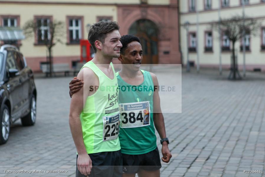 Filimon Habtemikael, Leonardo Ortolano, 13.01.2018, Marktplatz, Karlstadt, Lauf, LG Karlstadt-Gambach-Lohr, LG Karlstadt, Staustufenlauf 2018 - Bild-ID: 2206443