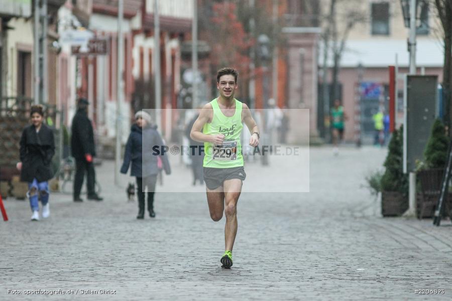 13.01.2018, Marktplatz, Karlstadt, Lauf, LG Karlstadt-Gambach-Lohr, LG Karlstadt, Staustufenlauf 2018 - Bild-ID: 2206893 13.01.2018, Marktplatz, Karlstadt, Lauf, LG Karlstadt-Gambach-Lohr, LG Karlstadt, Staustufenlauf 2018 - Bild-ID: 2206893