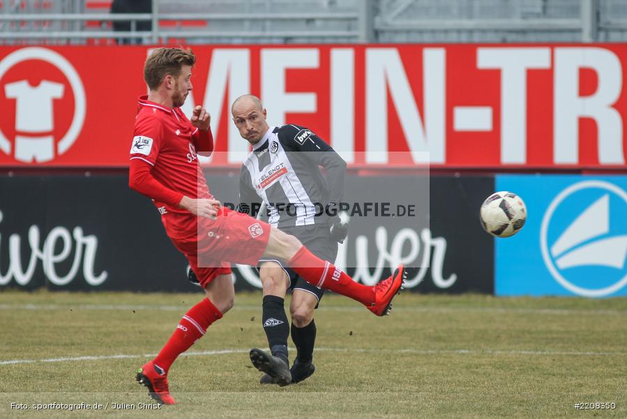 Matthias Morys, Maximilian Ahlschwede, 03.03.2018, Würzburg, FLYERALARM Arena, 3. Liga, VfR Aalen, FC Würzburger Kickers - Bild-ID: 2208350