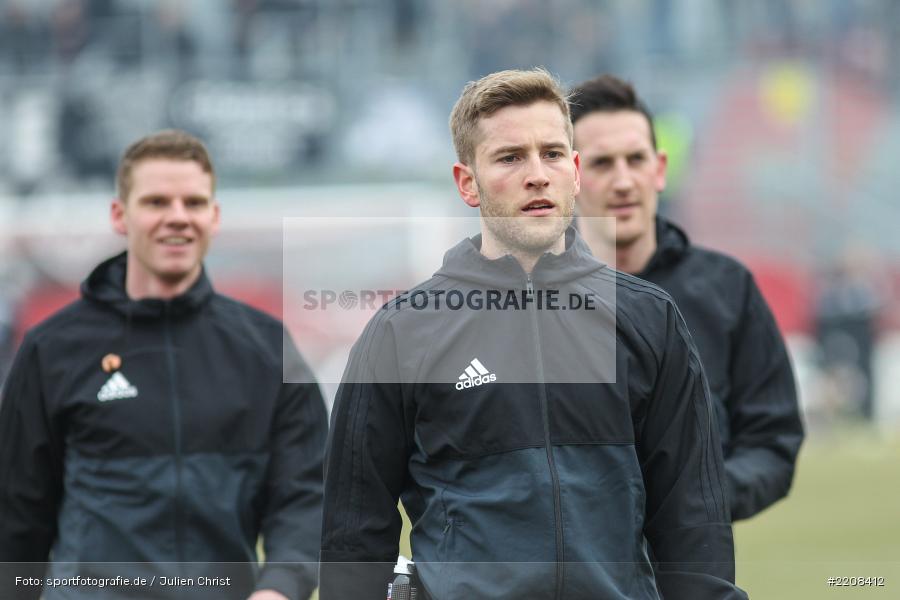 Mario Hildenbrand, Tobias Döring, Justus Zorn, 03.03.2018, Würzburg, FLYERALARM Arena, 3. Liga, VfR Aalen, FC Würzburger Kickers - Bild-ID: 2208412