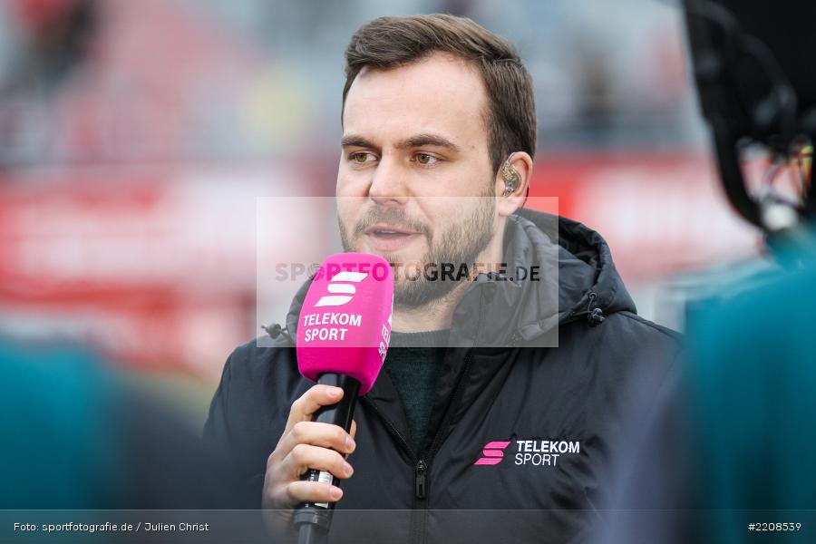 Telekom Sport, Alexander Klich, 10.03.2018, Würzburg, flyeralarm Arena, 3. Liga, VfL Osnabrück, FC Würzburger Kickers - Bild-ID: 2208539