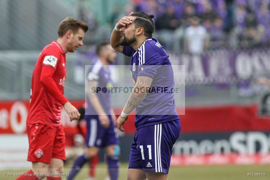 Marcos Alvarez, 10.03.2018, Würzburg, flyeralarm Arena, 3. Liga, VfL Osnabrück, FC Würzburger Kickers - Bild-ID: 2208590 Marcos Alvarez, 10.03.2018, Würzburg, flyeralarm Arena, 3. Liga, VfL Osnabrück, FC Würzburger Kickers - Bild-ID: 2208590