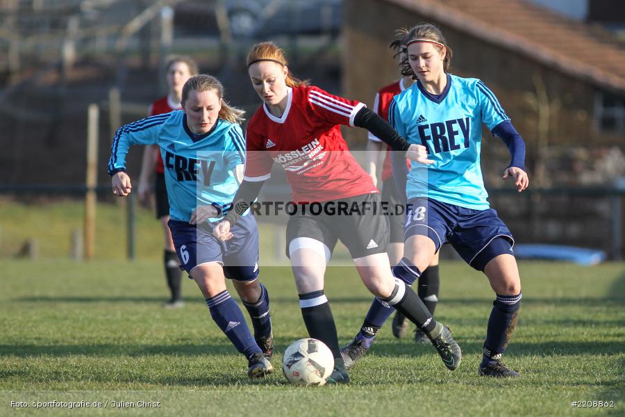 Susanne Stich, Simone Hautmann, Denise Nehls, 24.03.2018, Landesliga Nord (Frauen), SV Neusorg (N), FC Karsbach - Bild-ID: 2208862