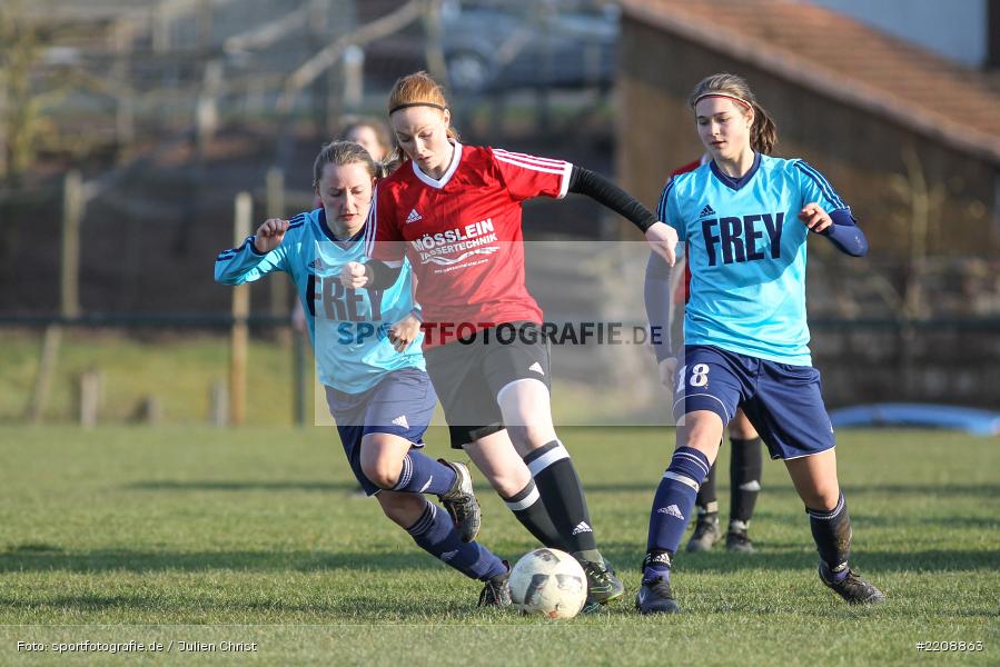 Susanne Stich, Simone Hautmann, Denise Nehls, 24.03.2018, Landesliga Nord (Frauen), SV Neusorg (N), FC Karsbach - Bild-ID: 2208863