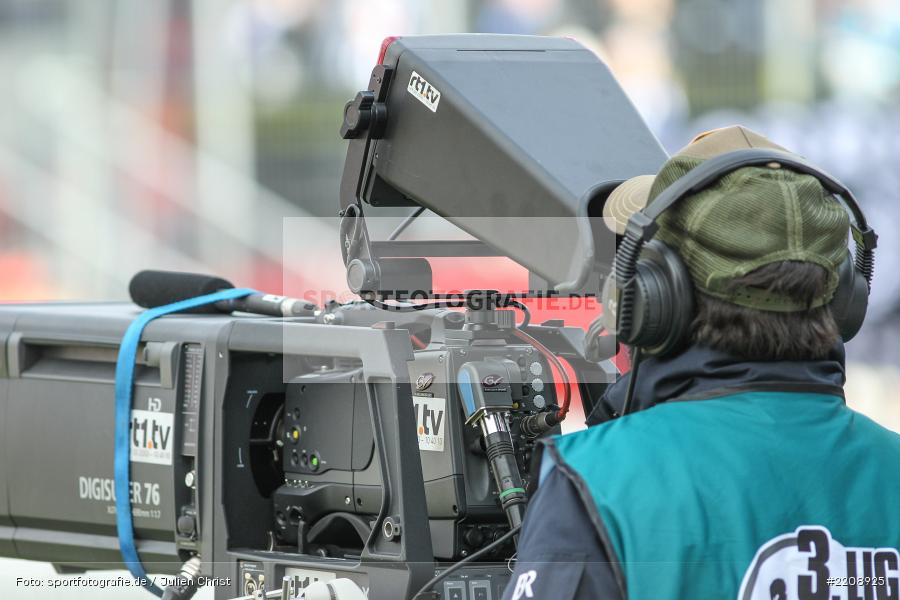 FLYERALARM Arena, 3. Liga, 24.03.2018, Karlsruher SC, FC Würzburger Kickers - Bild-ID: 2208925