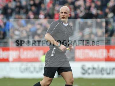 Fotos von FC Würzburger Kickers - Karlsruher SC auf sportfotografie.de