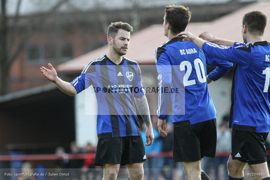 David Pahls, Robin Schindler, Dane Hofmann, 31.03.2018, Kreisklasse Würzburg, Derby, BSC Aura, SG Burgsinn - Bild-ID: 2209888 David Pahls, Robin Schindler, Dane Hofmann, 31.03.2018, Kreisklasse Würzburg, Derby, BSC Aura, SG Burgsinn - Bild-ID: 2209888