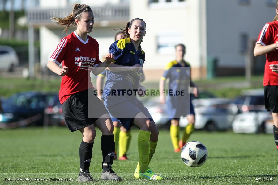 Marsia Gath, Sophia Burkard, 07.04.2018, Landesliga Nordwest, SV Frensdorf, FC Karsbach - Bild-ID: 2210588