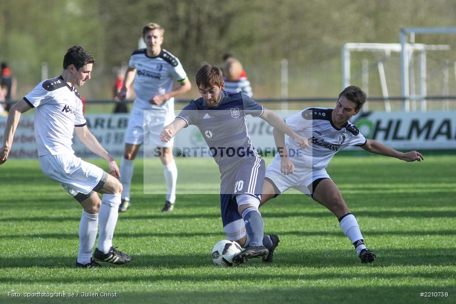 Cedric Fenske, Andreas Rösch, Jannis Roll, 14.04.2018, Landesliga Nordwest, TuS Feuchtwangen, TSV Karlburg - Bild-ID: 2210738
