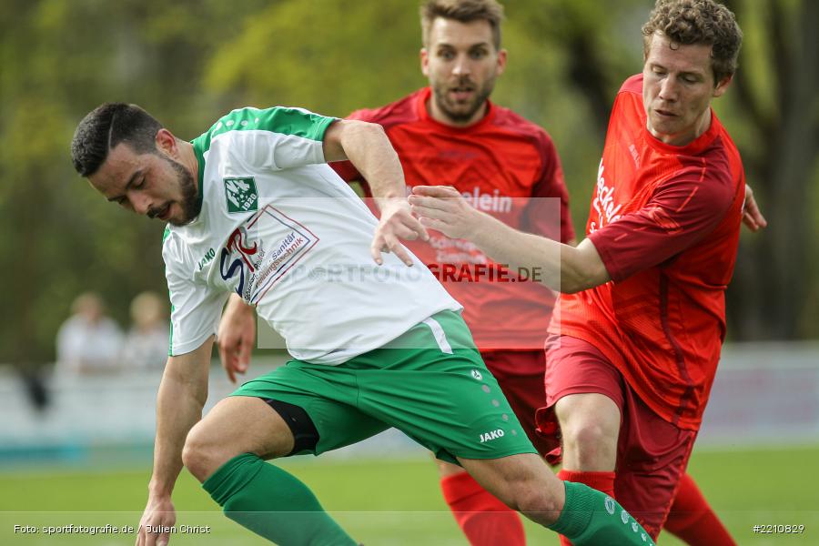 Kevin Ille, Abdurrahman Marangoz, 15.04.2018, Bezirksliga West, TSV Uettingen, FV Karlstadt - Bild-ID: 2210829 Kevin Ille, Abdurrahman Marangoz, 15.04.2018, Bezirksliga West, TSV Uettingen, FV Karlstadt - Bild-ID: 2210829