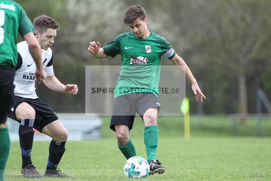 Moritz Rauch, Dominik Hehrlein, 15.04.2018, Kreisliga Würzburg, FV Steinfeld / Hausen-Rohrbach, TSV Retzbach - Bild-ID: 2210866