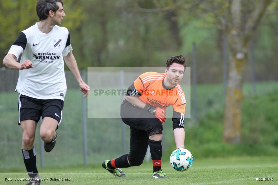 Simon Burkart, 15.04.2018, Kreisliga Würzburg, FV Steinfeld / Hausen-Rohrbach, TSV Retzbach - Bild-ID: 2210874