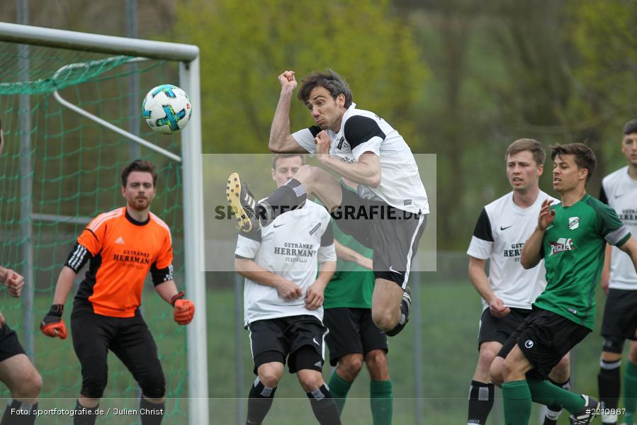 Florian Dörr, 15.04.2018, Kreisliga Würzburg, FV Steinfeld / Hausen-Rohrbach, TSV Retzbach - Bild-ID: 2210887 Florian Dörr, 15.04.2018, Kreisliga Würzburg, FV Steinfeld / Hausen-Rohrbach, TSV Retzbach - Bild-ID: 2210887