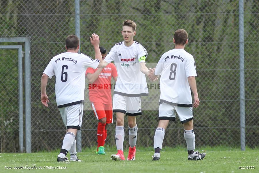 Johannes Beck, Markus Klüpfel, Niklas Heilig, 15.04.2018, Kreisklasse Würzburg, SV-DJK Wombach, FV Fatihspor Karlstadt - Bild-ID: 2210925