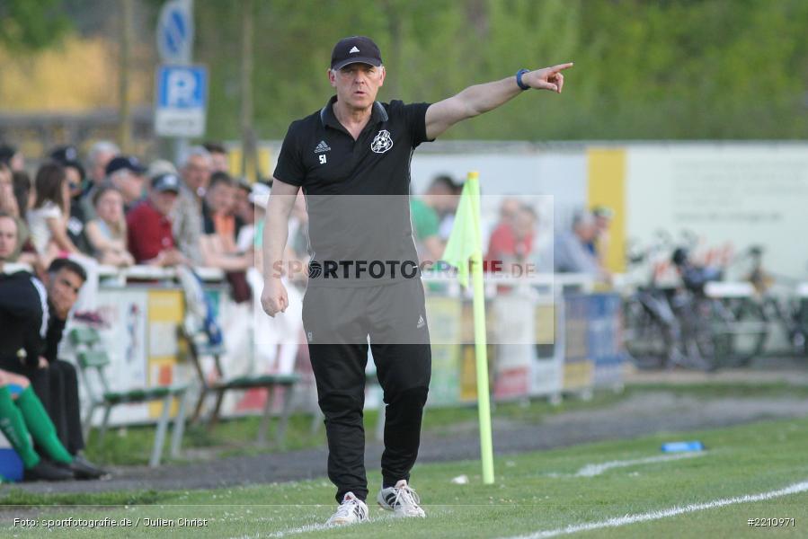 Siegbert Sternheimer, 18.04.2018, Bezirksliga West, TSV Neuhütten-Wiesthal, FV Karlstadt - Bild-ID: 2210971 Siegbert Sternheimer, 18.04.2018, Bezirksliga West, TSV Neuhütten-Wiesthal, FV Karlstadt - Bild-ID: 2210971