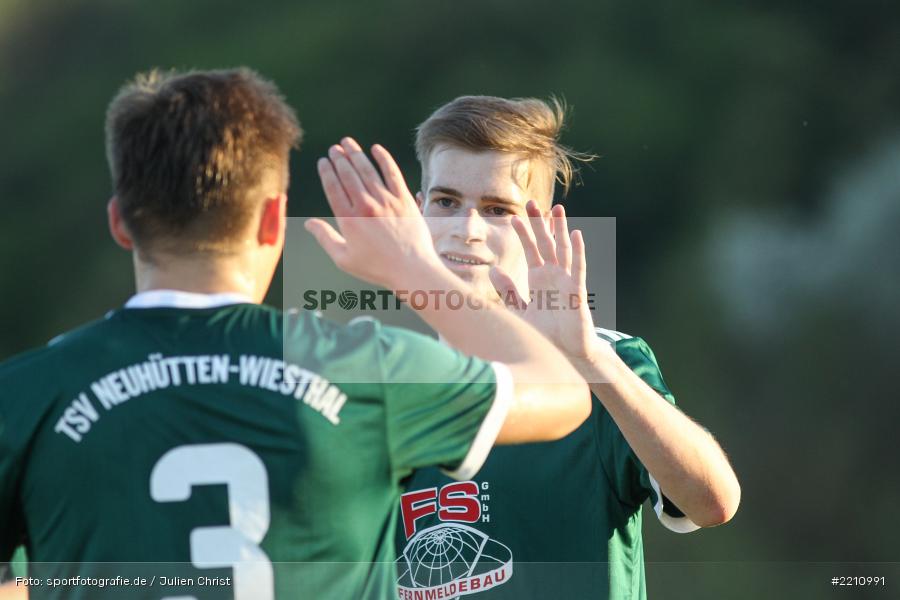 Dominik Kunkel, Alexander Kunkel, 18.04.2018, Bezirksliga West, TSV Neuhütten-Wiesthal, FV Karlstadt - Bild-ID: 2210991 Dominik Kunkel, Alexander Kunkel, 18.04.2018, Bezirksliga West, TSV Neuhütten-Wiesthal, FV Karlstadt - Bild-ID: 2210991