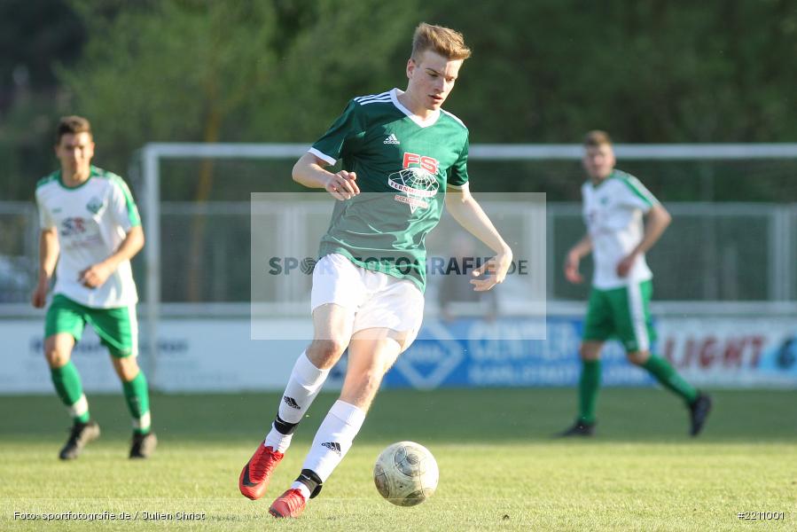 Dominik Kunkel, 18.04.2018, Bezirksliga West, TSV Neuhütten-Wiesthal, FV Karlstadt - Bild-ID: 2211001 Dominik Kunkel, 18.04.2018, Bezirksliga West, TSV Neuhütten-Wiesthal, FV Karlstadt - Bild-ID: 2211001