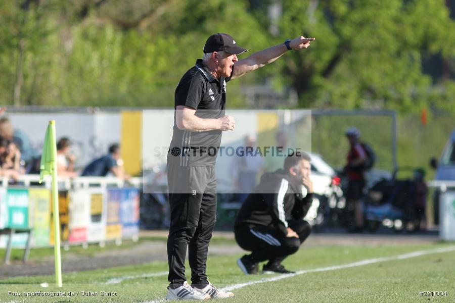 Siegbert Sternheimer, 18.04.2018, Bezirksliga West, TSV Neuhütten-Wiesthal, FV Karlstadt - Bild-ID: 2211004 Siegbert Sternheimer, 18.04.2018, Bezirksliga West, TSV Neuhütten-Wiesthal, FV Karlstadt - Bild-ID: 2211004