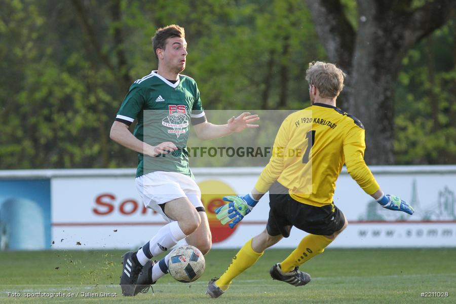 Kai Belz, Steffen Münster, 18.04.2018, Bezirksliga West, TSV Neuhütten-Wiesthal, FV Karlstadt - Bild-ID: 2211028 Kai Belz, Steffen Münster, 18.04.2018, Bezirksliga West, TSV Neuhütten-Wiesthal, FV Karlstadt - Bild-ID: 2211028