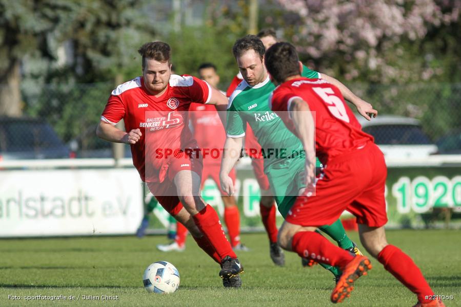 Fabian Ziegler, Florian Neubauer, Markus Losert, A-Klasse Würzburg, 20.04.2018, TSV Güntersleben II, FV Karlstadt II - Bild-ID: 2211068