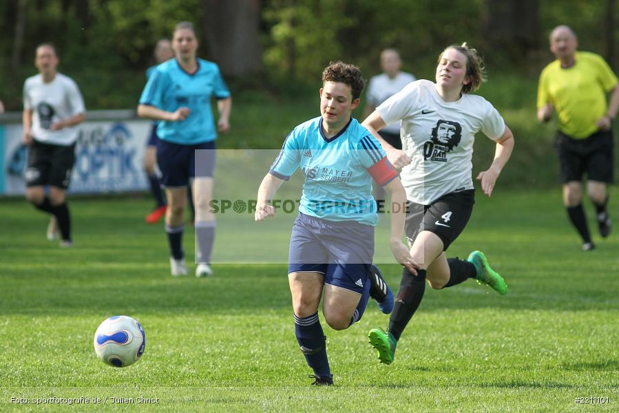 Davina Dahlem, Julia Siegler, Bezirksoberliga Frauen, 21.04.2018, FVgg Kickers Aschaffenburg, SpVgg Adelsberg - Bild-ID: 2211101