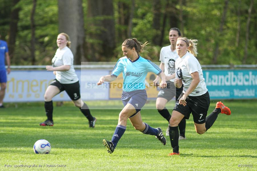 Annika Becker, Yvonne Hemmerich, Bezirksoberliga Frauen, 21.04.2018, FVgg Kickers Aschaffenburg, SpVgg Adelsberg - Bild-ID: 2211102