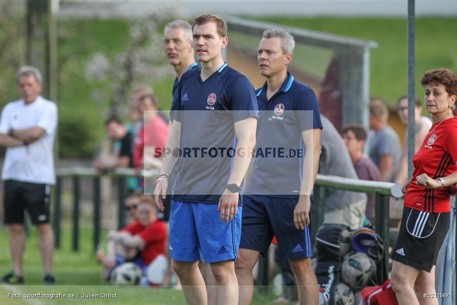 Thomas Flakus, Volker Köhn, Marcel Schmitz, 21.04.2018, Landesliga Nordwest Frauen, 1. FC Nürnberg II, FC Karsbach - Bild-ID: 2211149 Thomas Flakus, Volker Köhn, Marcel Schmitz, 21.04.2018, Landesliga Nordwest Frauen, 1. FC Nürnberg II, FC Karsbach - Bild-ID: 2211149
