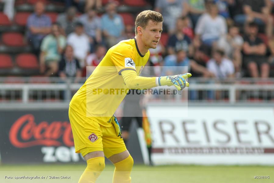 Patrick Drewes, 21.04.2018, FLYERALARM Arena, 3. Liga, Chemnitzer FC, FC Würzburger Kickers - Bild-ID: 2211195 Patrick Drewes, 21.04.2018, FLYERALARM Arena, 3. Liga, Chemnitzer FC, FC Würzburger Kickers - Bild-ID: 2211195