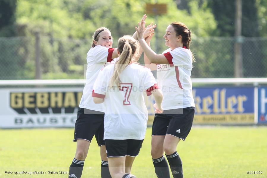 Anne-Kathrin Flederer, Ina Maisler, Kerstin Reiss, 22.04.2018, Kreisliga Frauen, (SG) FC Hammelburg / SpVgg Adelsberg 2, FV Karlstadt - Bild-ID: 2211259 Anne-Kathrin Flederer, Ina Maisler, Kerstin Reiss, 22.04.2018, Kreisliga Frauen, (SG) FC Hammelburg / SpVgg Adelsberg 2, FV Karlstadt - Bild-ID: 2211259