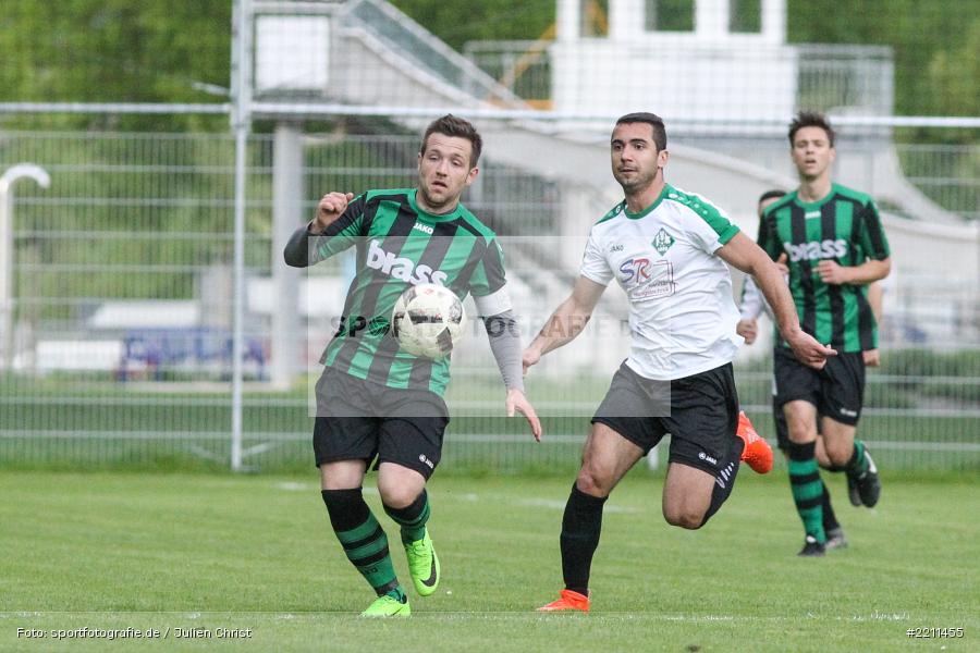 Johan Brahimi, Sven Bolze, 25.04.2018, Bezirksliga West, TuS 1893 Aschaffenburg-Leider, FV Karlstadt - Bild-ID: 2211455 Johan Brahimi, Sven Bolze, 25.04.2018, Bezirksliga West, TuS 1893 Aschaffenburg-Leider, FV Karlstadt - Bild-ID: 2211455