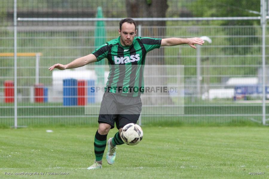 Carlo Barth, 25.04.2018, Bezirksliga West, TuS 1893 Aschaffenburg-Leider, FV Karlstadt - Bild-ID: 2211457 Carlo Barth, 25.04.2018, Bezirksliga West, TuS 1893 Aschaffenburg-Leider, FV Karlstadt - Bild-ID: 2211457
