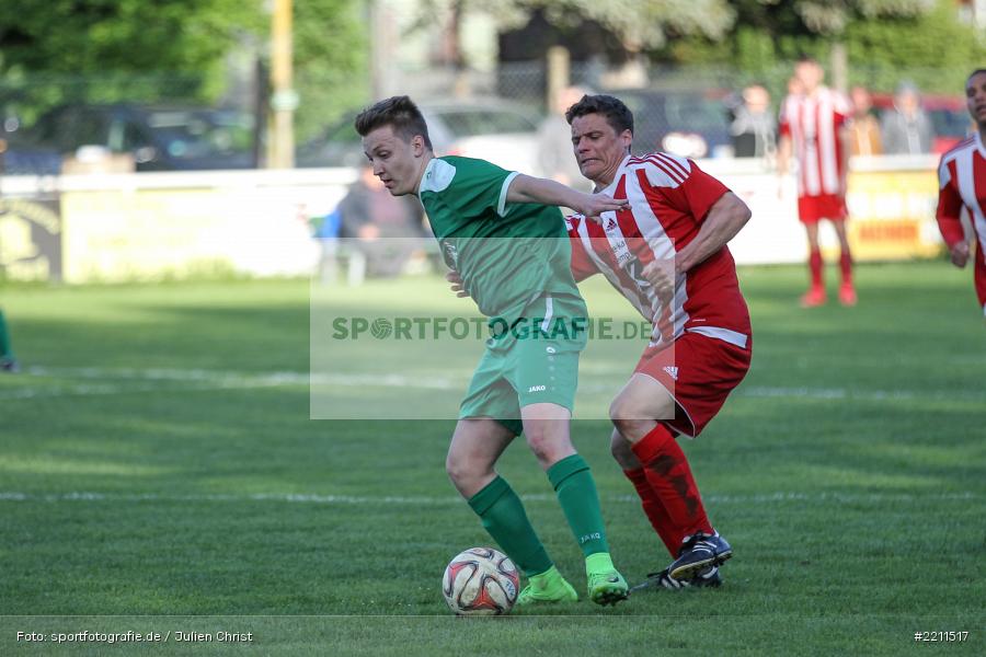Niklas Scherer, Alexander Flach, 26.04.2018, A-Klasse Würzburg, TSV Erlabrunn, FV Karlstadt II - Bild-ID: 2211517 Niklas Scherer, Alexander Flach, 26.04.2018, A-Klasse Würzburg, TSV Erlabrunn, FV Karlstadt II - Bild-ID: 2211517