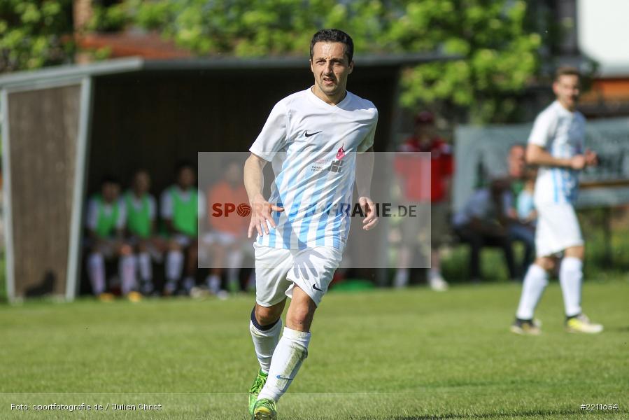 Davide Gargano, 29.04.2018, A-Klasse Würzburg, SV Rodenbach, DJK Fellen - Bild-ID: 2211634