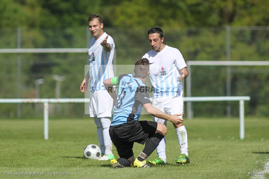 Achim Albert, Davide Gargano, 29.04.2018, A-Klasse Würzburg, SV Rodenbach, DJK Fellen - Bild-ID: 2211654