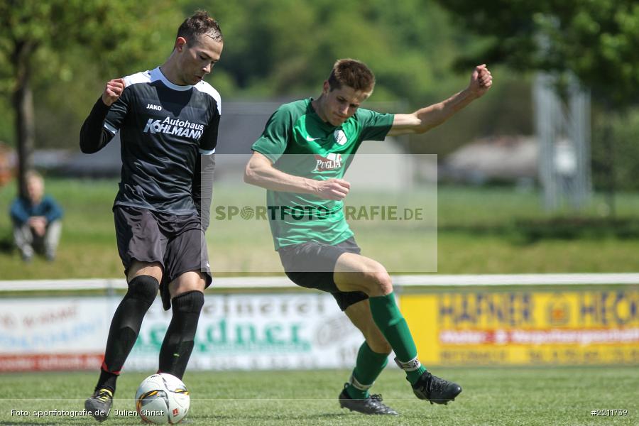 Thorsten Maier, Maximilian Köstler, 01.05.2018, Kreisliga Würzburg, TSV Karlburg II, TSV Retzbach - Bild-ID: 2211739 Thorsten Maier, Maximilian Köstler, 01.05.2018, Kreisliga Würzburg, TSV Karlburg II, TSV Retzbach - Bild-ID: 2211739
