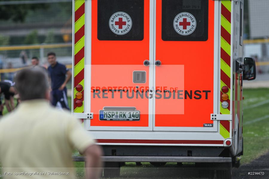 Rettungsdienst, 13.05.2018, Bezirksliga West, FC Viktoria Kahl, FV Karlstadt - Bild-ID: 2214470 Rettungsdienst, 13.05.2018, Bezirksliga West, FC Viktoria Kahl, FV Karlstadt - Bild-ID: 2214470