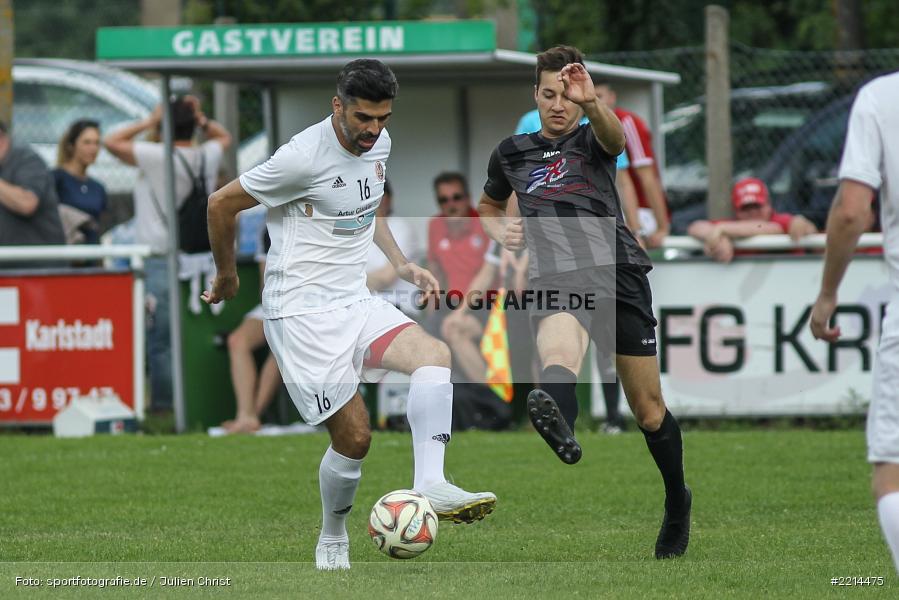 Michael Winkler, Gabriel Akman, 13.05.2018, Bezirksliga West, FC Viktoria Kahl, FV Karlstadt - Bild-ID: 2214475