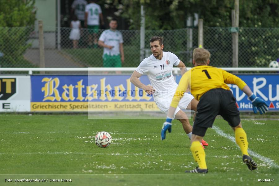 Kai Belz, Jannik Heßler, 13.05.2018, Bezirksliga West, FC Viktoria Kahl, FV Karlstadt - Bild-ID: 2214477
