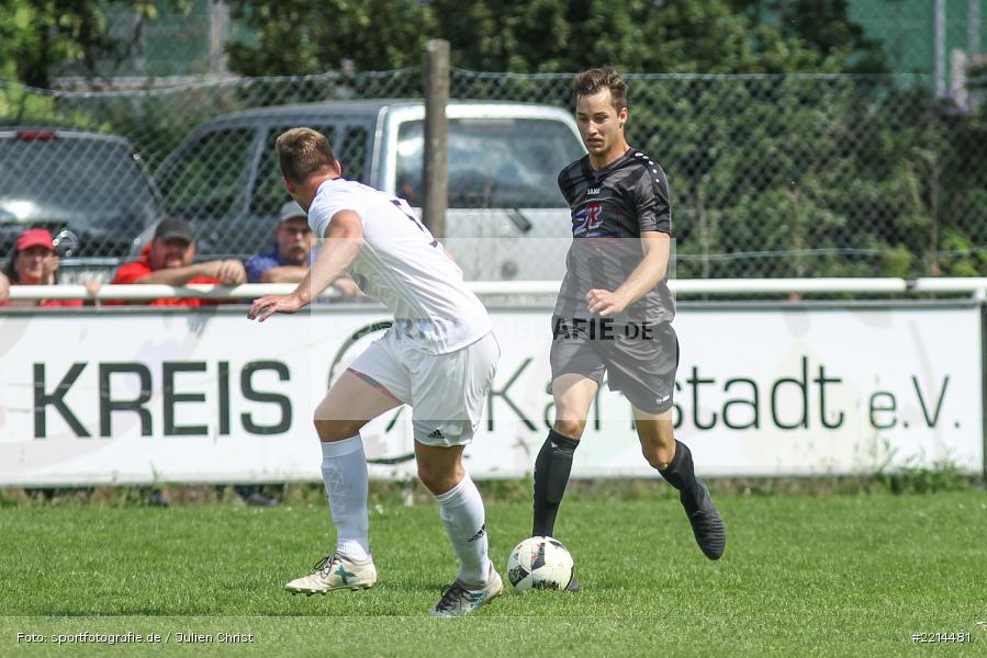 Fabian Kolaczek, Michael Winkler, 13.05.2018, Bezirksliga West, FC Viktoria Kahl, FV Karlstadt - Bild-ID: 2214481
