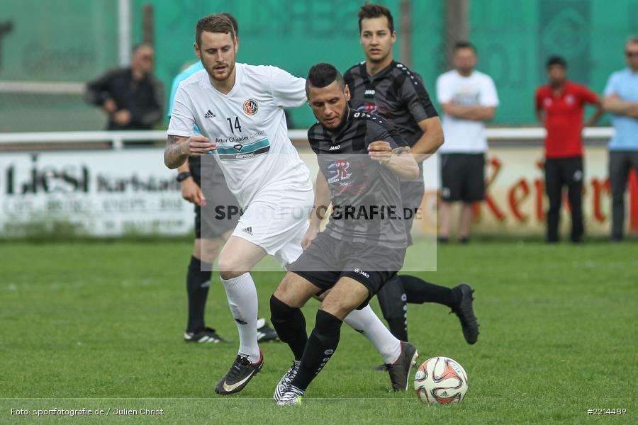 Atilla Aydogdu, Dominik Witzel, 13.05.2018, Bezirksliga West, FC Viktoria Kahl, FV Karlstadt - Bild-ID: 2214489