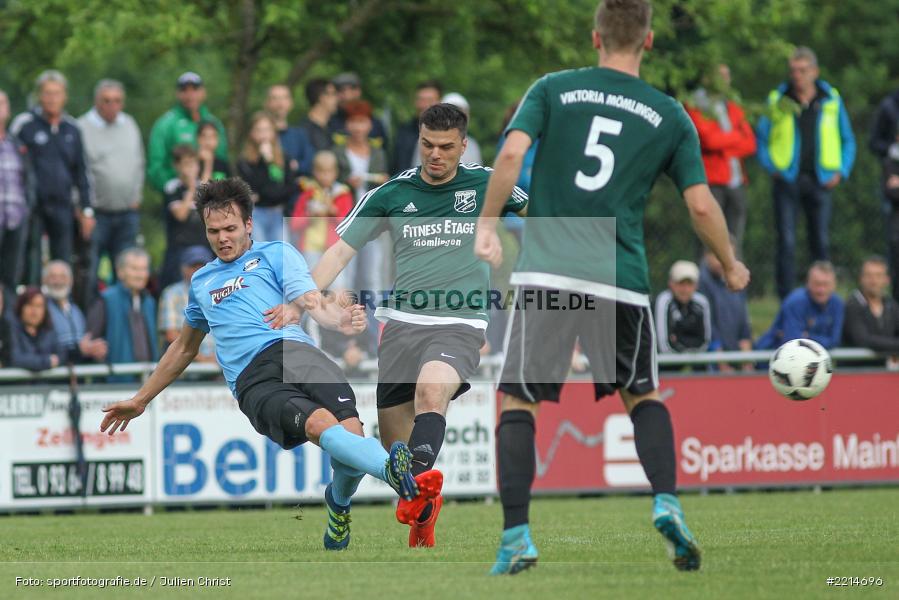 Robin Hein, Andreas Köhler, 23.05.2018, Relegation Bezirksliga, FC Viktoria Mömlingen, TSV Retzbach - Bild-ID: 2214696 Robin Hein, Andreas Köhler, 23.05.2018, Relegation Bezirksliga, FC Viktoria Mömlingen, TSV Retzbach - Bild-ID: 2214696