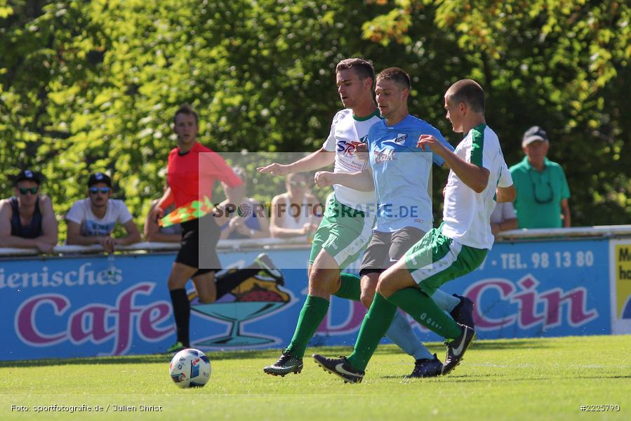 Dominic Heßdörfer, Johannes Schreiner, 05.08.2018, Bezirksliga West, TSV Retzbach, FV Karlstadt - Bild-ID: 2225790 Dominic Heßdörfer, Johannes Schreiner, 05.08.2018, Bezirksliga West, TSV Retzbach, FV Karlstadt - Bild-ID: 2225790