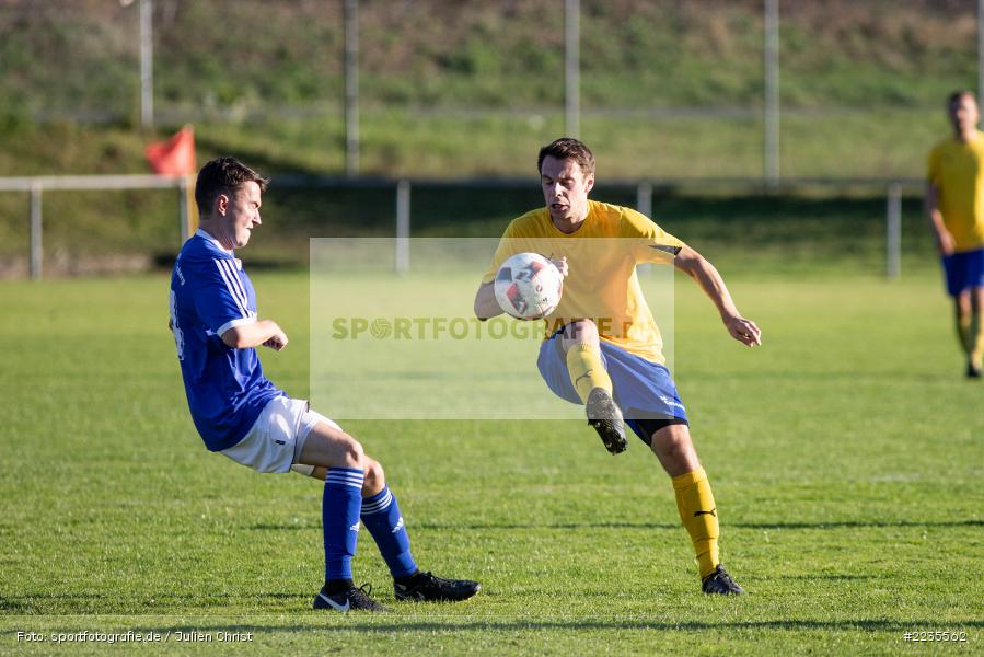 Felix Franz, Michael Riedmann, 13.10.2018, Kreisklasse Würzburg, SV Sendelbach-Steinbach, FV Wernfeld/Adelsberg - Bild-ID: 2235562