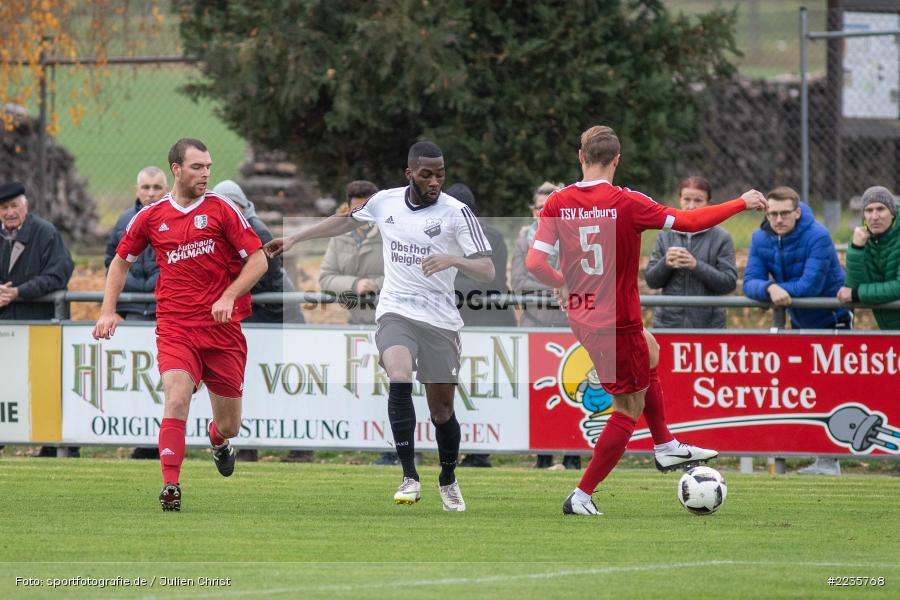 Marvin Schramm, Maurice Kübert, Karl Ekollo, 10.11.2018, Landesliga Nordwest, 1. FC Geesdorf, TSV Karlburg - Bild-ID: 2235768