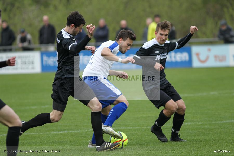 Leon Vollmuth, Andreas Rösch, Cedric Fenske, Landesliga Nordwest, 13.04.2019, TSV Unterpleichfeld, TSV Karlburg - Bild-ID: 2238046