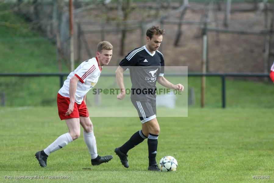 Luca Knöll, Steffen Lochmann, Kreisklasse Würzburg, 14.04.2019, SG Burgsinn, FC Karsbach - Bild-ID: 2238125 Luca Knöll, Steffen Lochmann, Kreisklasse Würzburg, 14.04.2019, SG Burgsinn, FC Karsbach - Bild-ID: 2238125