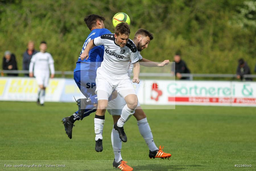 Sebastian Stumpf, Jannis Thein, Andreas Rösch, Landesliga Nordwest, 27.04.2019, TSV Kleinrinderfeld, TSV Karlburg - Bild-ID: 2238360 Sebastian Stumpf, Jannis Thein, Andreas Rösch, Landesliga Nordwest, 27.04.2019, TSV Kleinrinderfeld, TSV Karlburg - Bild-ID: 2238360