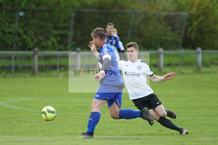 Maximilian Baur, Fabian Lutz, 28.04.2019, A-Klasse Würzburg, DJK Fellen, FV Gemünden/Seifriedsburg II - Bild-ID: 2238425